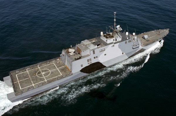  The littoral combat ship USS Freedom (LCS 1) is underway conducting sea trials off the coast of Southern California. 