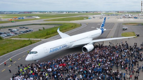 Primeiro A350 pintado revelado ao oficialmente
