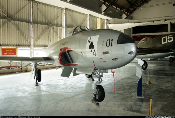 F-80C exposto no MUSAL
