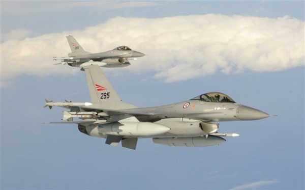 royal-norwegian-air-force-f-16