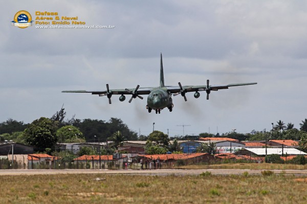 C-130-FAB-no-pouso-1