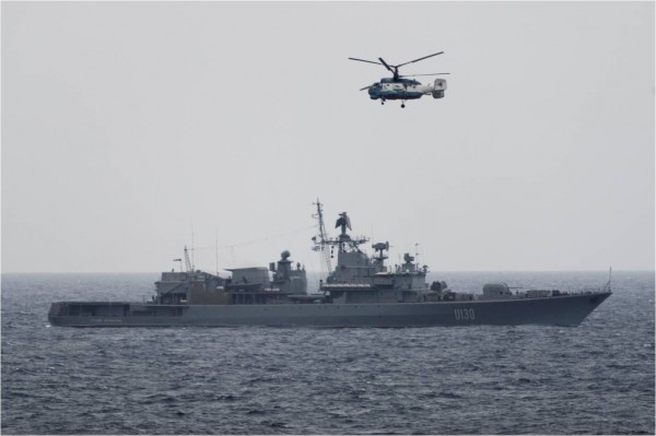 UPS-Hetman-Sagaidachny-with-its-Ka-27-Helix-Helicopter-overhead