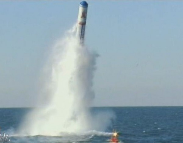 JL-2 r MIRV  Giant Wave 2 Chinese IBtercontinental-range submarine-launched ballistic missile (SLBM)8,000 km multiple warheads Chinese Type 094 (Jin-class) submarine Type 092 (3)