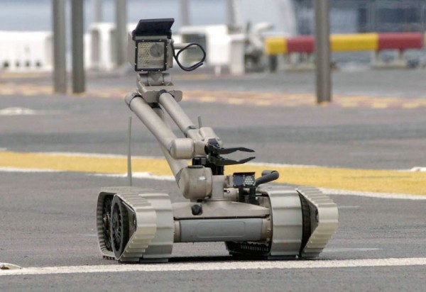 O iRobot 510 Packbot, fabricado pela iRobot. 30 desses versáteis equipamentos serão utilizados nas cidades sede da Copa do Mundo FIFA 2014 e posteriormente, nas Olimpíadas de 2016, no Rio de Janeiro