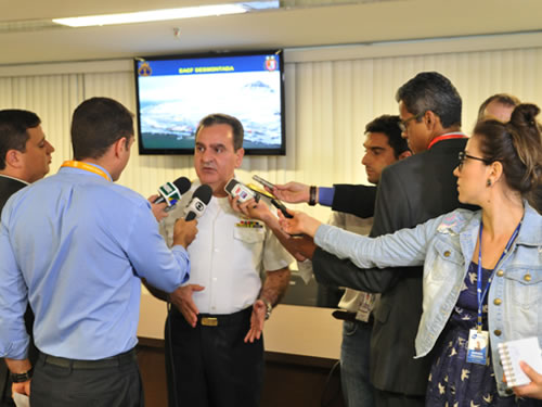Secretário da SECIRM, C Alte Silva Rodrigues, durante coletiva de imprensa