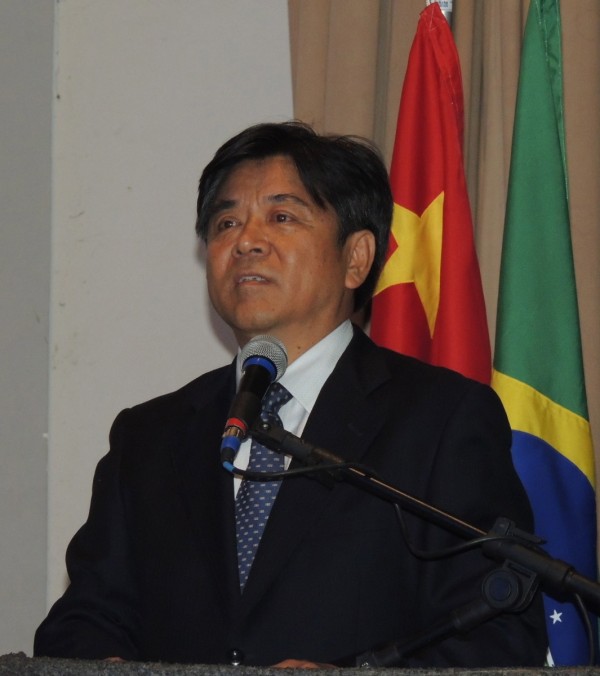 embaixador Li Jinzhang