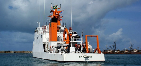 Navio Hidroceanográfico Rio Branco _01
