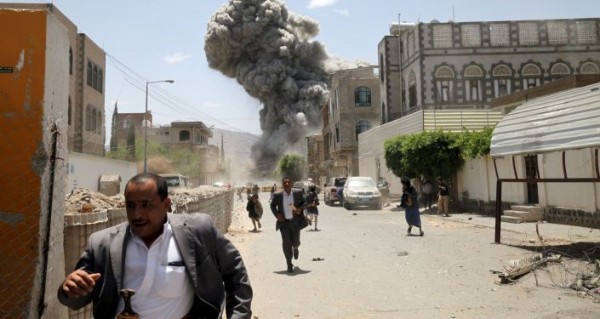 © REUTERS/ Mohamed al-Sayaghi  Mídia: coalizão testa novas armas israelenses no Iêmen