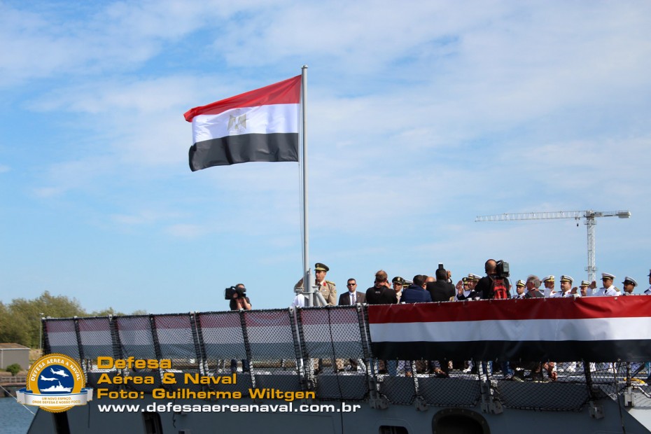 ENS ‘Tahya Misr’ (FFG 1001) DCNS realiza a transferência da FREMM para