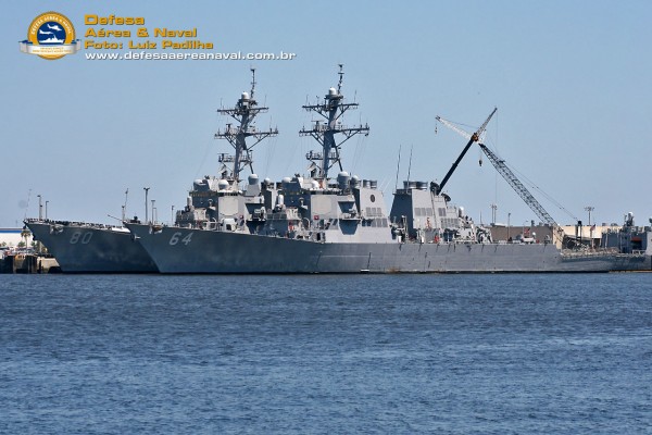 USS-The-Sullivans-(DDG-64)