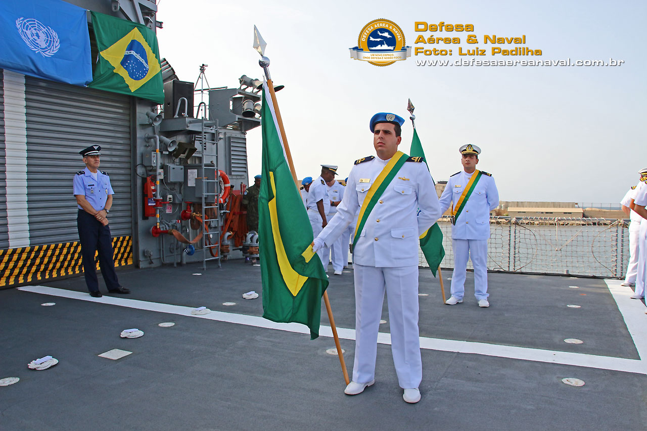 Cerimônia de handover em Beirute (2015) - Passagem de comando da fragata União para a corveta Barroso como capitânea da MTF