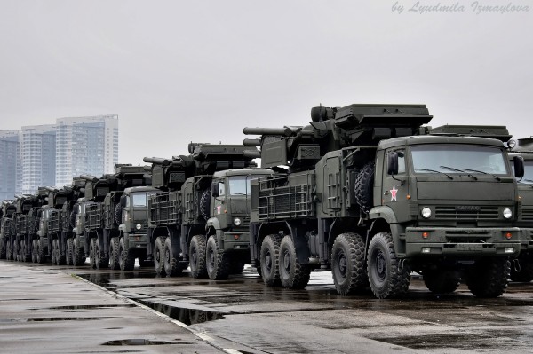 Pantsir-S1 - Russian self-propelled anti-aircraft missile and gun system (ZRPK) ground-based. Designed for short covering civil and military facilities (including long-range air defense systems) from all current and future air threats. Can also be defended to protect the object from the ground and surface threats. photo was taken at the Khodynskoe Field (Moscow), May 9, 2012 after the parade.