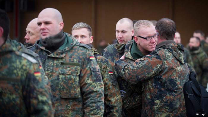 Autoridades alemãs suspendem buscas por marinheiros desaparecidos