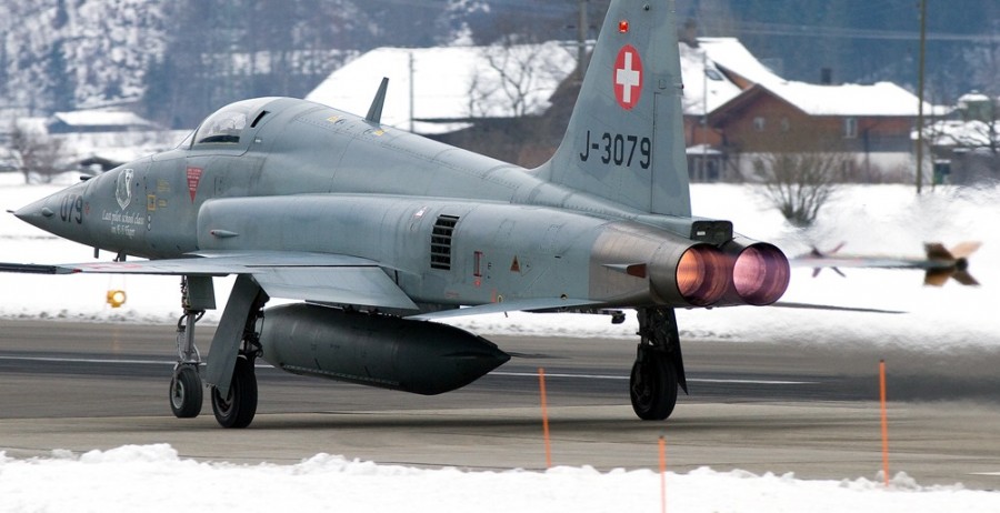 F-5 suiça