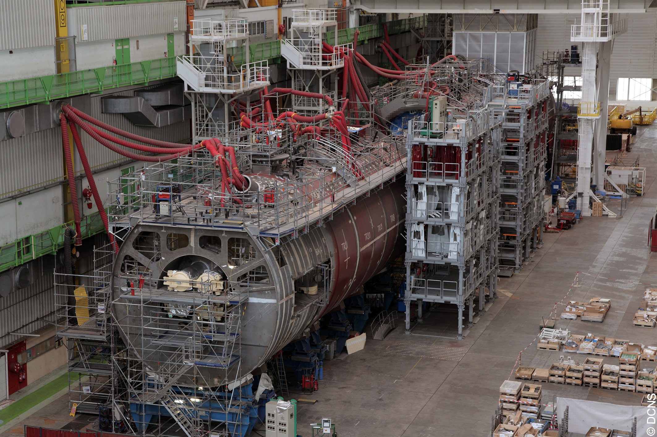 Submarino Barracuda em construção - Foto DCNS