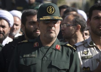 General Mohammad Pakpour, chefe das forças em solo da Guarda Revolucionária.   20/10/2009    REUTERS/Morteza Nikoubazl