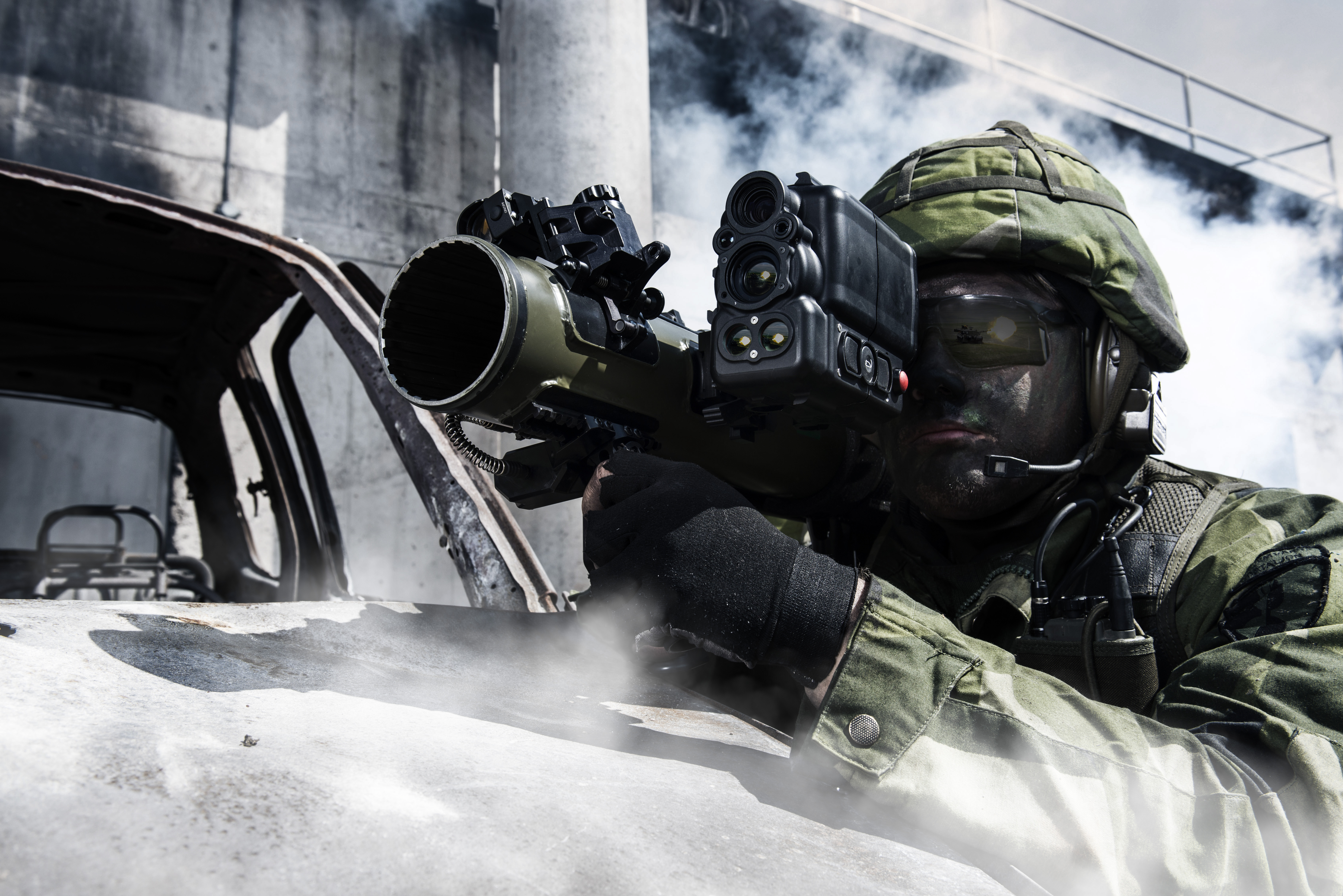 The new Carl-Gustaf M4 is a man-portable multi-role 
weapon system that provides high tactical flexibility 
through its wide range of ammunition types