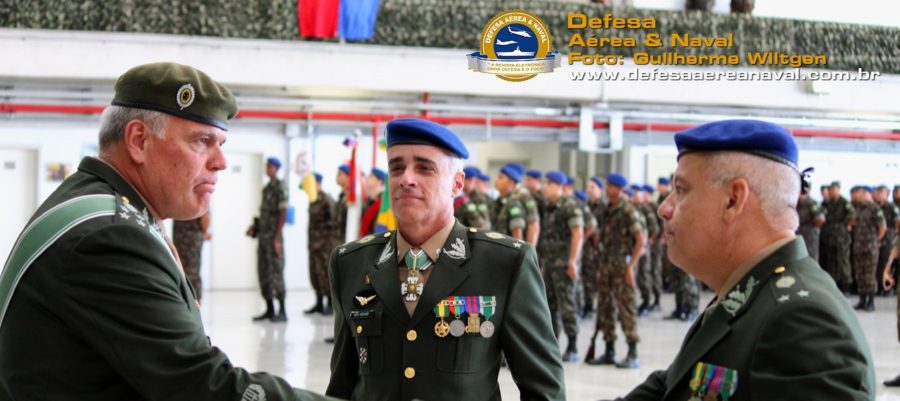 Passagem de Comando da Aviação do Exército – Defesa Aérea & Naval