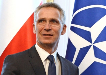 O secretário-geral da OTAN, Jens Stoltenberg, assiste a um evento em Varsóvia, na Polônia, em 28 de maio de 2018.
AP
