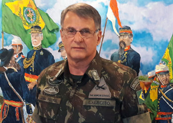 Comandante do Exército Brasileiro General de Exército Edson Leal Pujol
