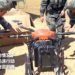 Um dos UAVs de seis rotores operados pelo Distrito Militar do Tibete do ELP sendo preparado para decolar. (CCTV)