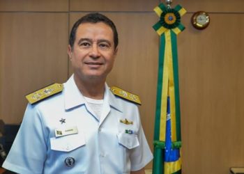 Alimirante de Esquadra Almir Garnier Santos