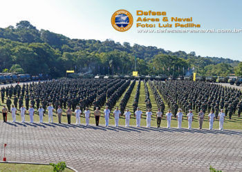Fuzileiros Navais da Marinha do Brasil com os 22 Líderes dos Corpos de Fuzileiros Navais das Américas