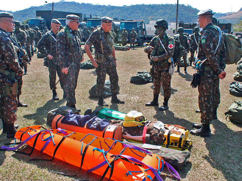 Brigada de Montanha do Exército Brasileiro - Passagem da Insígnia