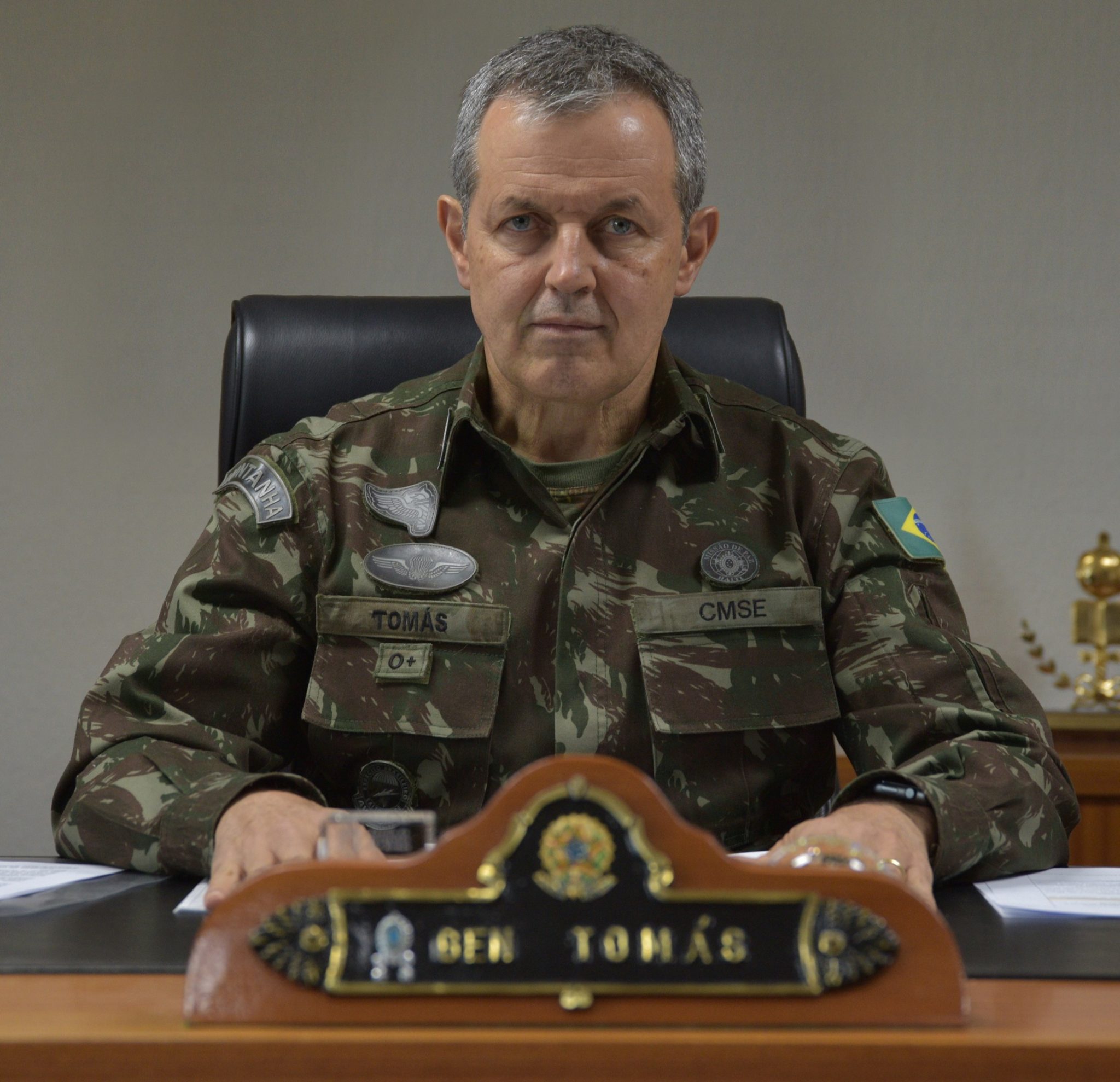 General Tomás Miné, novo comandante do Exército, é alvo de Ação