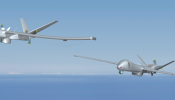 Albatross (direita) e Osprey (esquerda) formam a nova família de UAVs da  Akaer