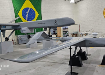Drones Atobá e Albatroz da Stella Tecnologia equipados com sistemas HENSOLDT