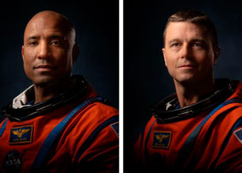 Victor Jerome Glover, à esquerda, e Gregory Reid Wiseman são ex-pilotos da US Navy designados para a missão Artemis II. (NASA)