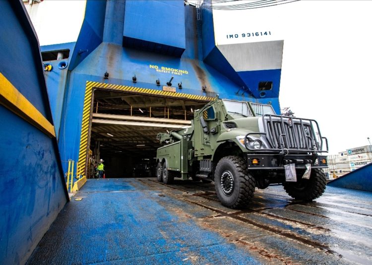 Porto de Paranaguá desembarca viaturas do Exército fabricadas nos EUA
Foto: Cláudio Neves/Portos do Paraná