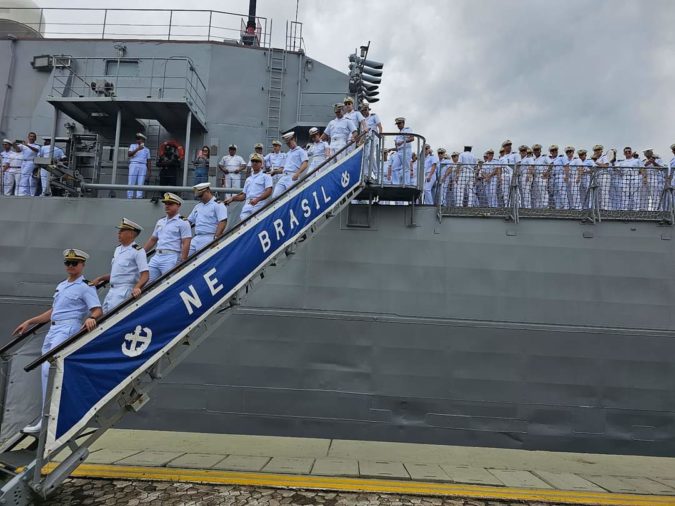 Navio-Escola ‘Brasil’ Encerrou Hoje A XXXVII VIGM – Defesa Aérea & Naval