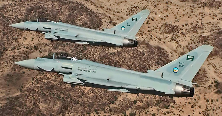 2 Eurofighters Typhoon da Royal Saudi Air Force - Foto: BAES
