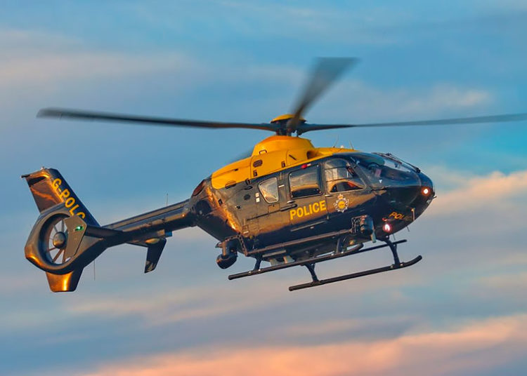 Helicóptero H135 em serviço com NPAS - @National Police Air Service