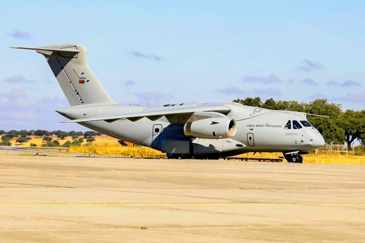 Terceiro KC-390 da FAP foi recebido em Portugal – Defesa Aérea & Naval