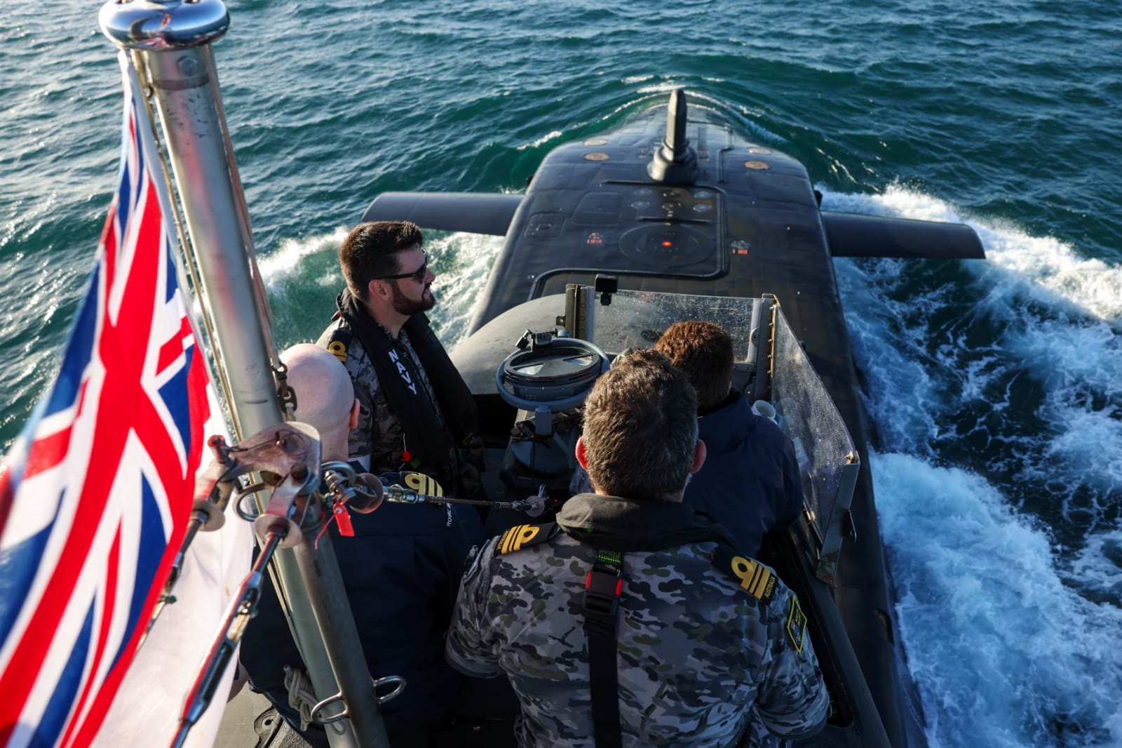 HMS-Astute-Australia_05.jpg